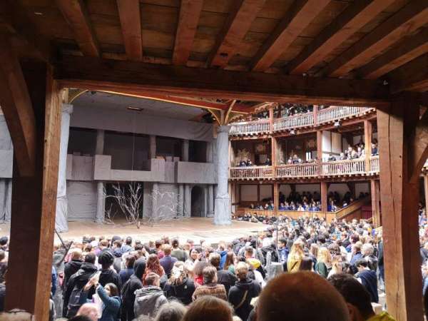 Globe Theatre at Shakespeare's Globe, bloc: Lower Gallery Bay J, rangée: E, place: 65
