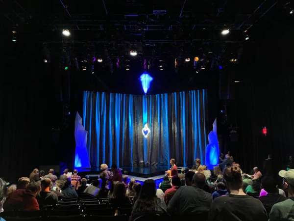 Daryl Roth Theatre, bloc: Orchestra C, rangée: Q, place: 106