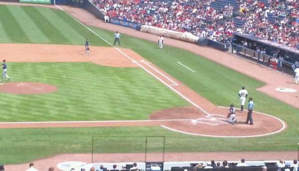 Turner Field, bloc: 206, rangée: 14, place: 1