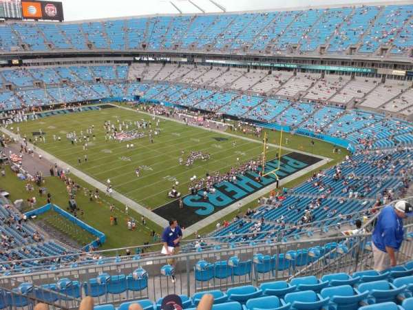 Bank of America Stadium, bloc: 533, rangée: 6, place: 13