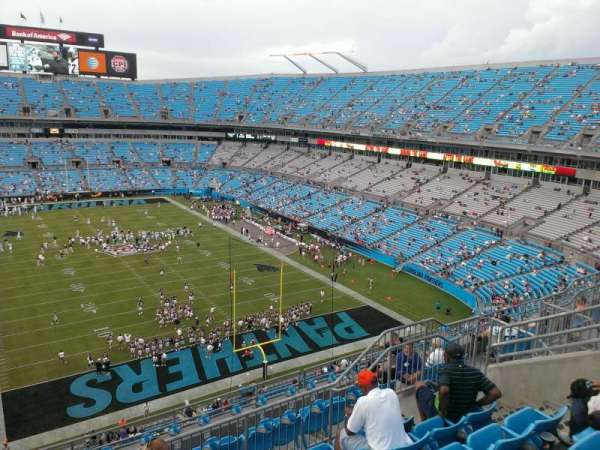 Bank of America Stadium, bloc: 530, rangée: 5, place: 13