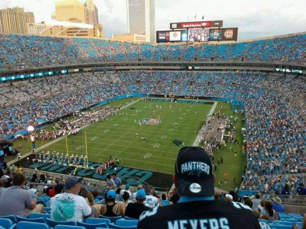 Bank of America Stadium, bloc: 553, rangée: 13, place: 16