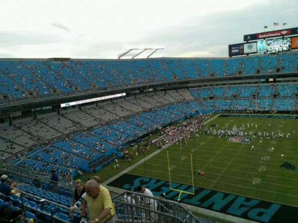 Bank of America Stadium, bloc: 526, rangée: 8, place: 16