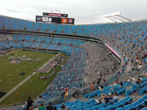 Bank of America Stadium, bloc: 523, rangée: 12, place: 17