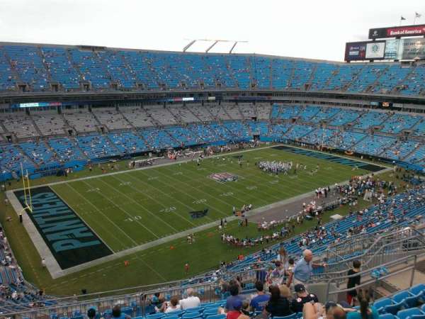 Bank of America Stadium, bloc: 520, rangée: 11, place: 15
