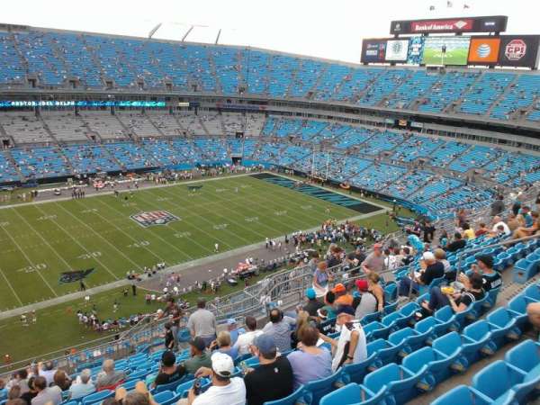 Bank of America Stadium, bloc: 518, rangée: 13, place: 15