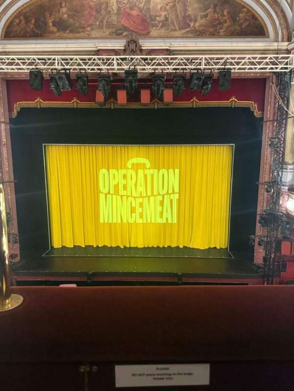 Alhambra Theatre, Bradford, bloc: Dress Circle, rangée: A, place: 19