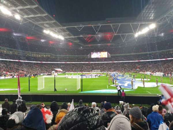 Wembley Stadium, bloc: 133, rangée: 12, place: 300