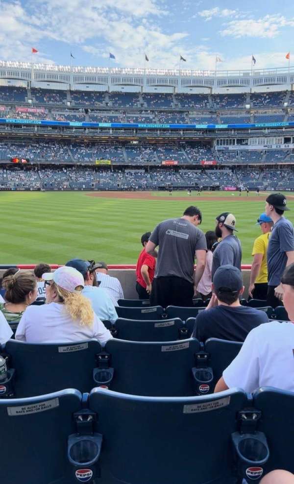Yankee Stadium, bloc: 134, rangée: 6, place: 15