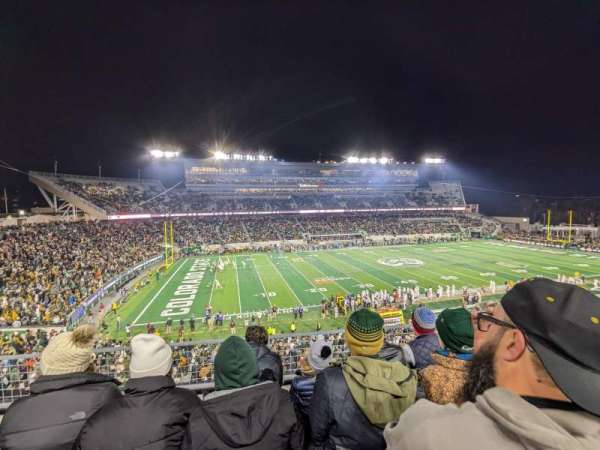 Canvas Stadium, bloc: 212, rangée: 4, place: 4