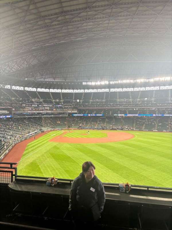 T-Mobile Park, bloc: Hit It Here Club, rangée: 2, place: 30