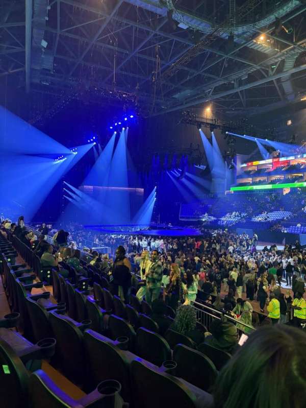 The O2, London, bloc: 104, rangée: P, place: 123&124