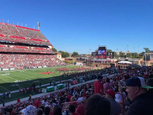 SECU Stadium, bloc: 21, rangée: TT, place: 20
