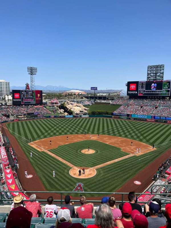 Angel Stadium, bloc: 419, rangée: G, place: 10