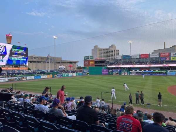 Dunkin' Park, bloc: 118, rangée: P, place: 5