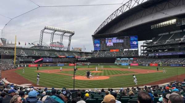 T-Mobile Park, bloc: 129, rangée: 16, place: 5
