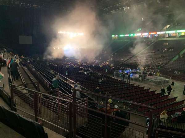 AO Arena, bloc: 106, rangée: N, place: 1