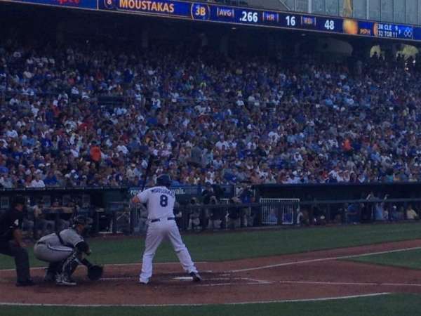 Kauffman Stadium, bloc: 133, rangée: A, place: 5