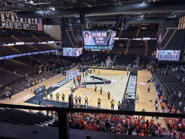 Memorial Gymnasium, Vanderbilt, bloc: 3F, rangée: 1, place: 15
