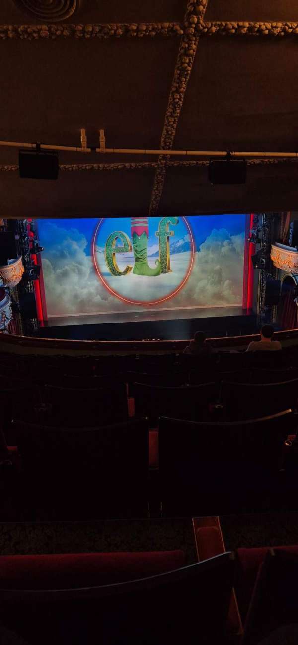 Aldwych Theatre, bloc: Dress Circle, rangée: K, place: 18