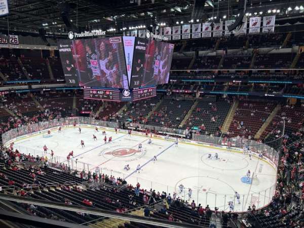 Prudential Center, bloc: 131, rangée: A, place: 1