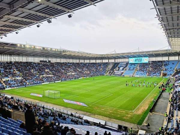 Coventry Building Society Arena, bloc: 32, rangée: KK, place: 19