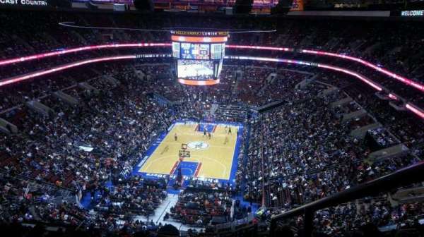 Xfinity Mobile Arena, bloc: 207A, rangée: 15, place: 22