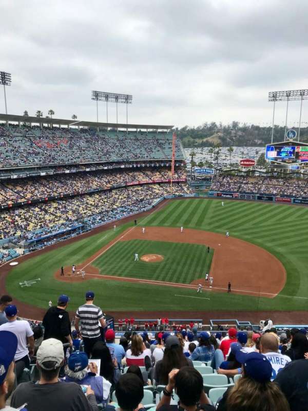 Dodger Stadium, bloc: 20RS, rangée: S, place: 2