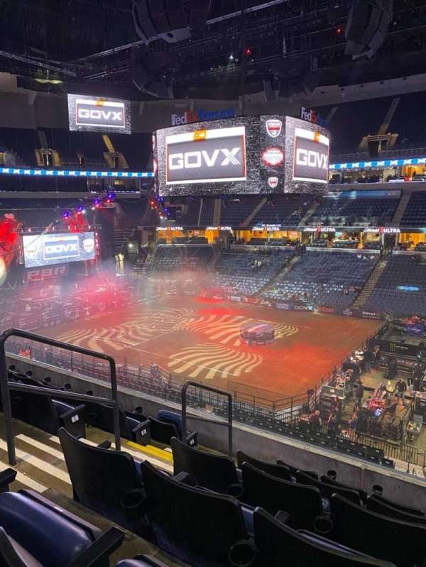 FedEx Forum, bloc: Pinn6, rangée: F, place: 9