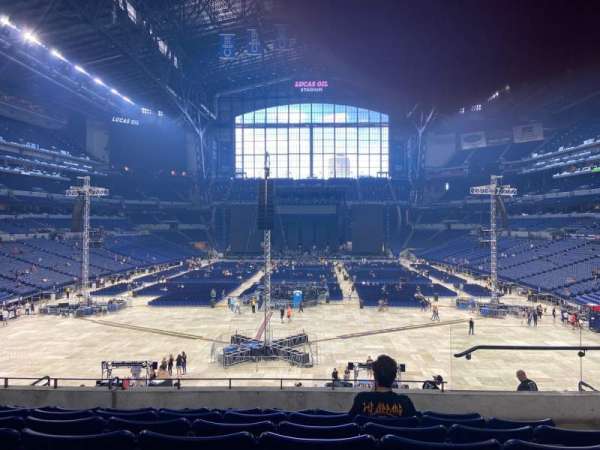 Lucas Oil Stadium, bloc: 227, rangée: 7, place: 4