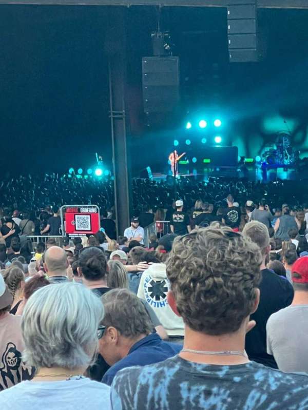 Blossom Music Center, bloc: Lawn