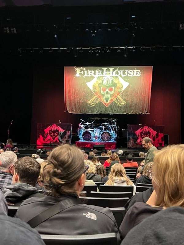 Crouse Performance Hall, bloc: Floor Center, rangée: S, place: 202