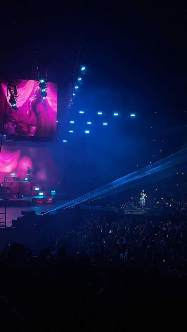 Accor Arena, bloc: Gradin N, rangée: 19, place: 30