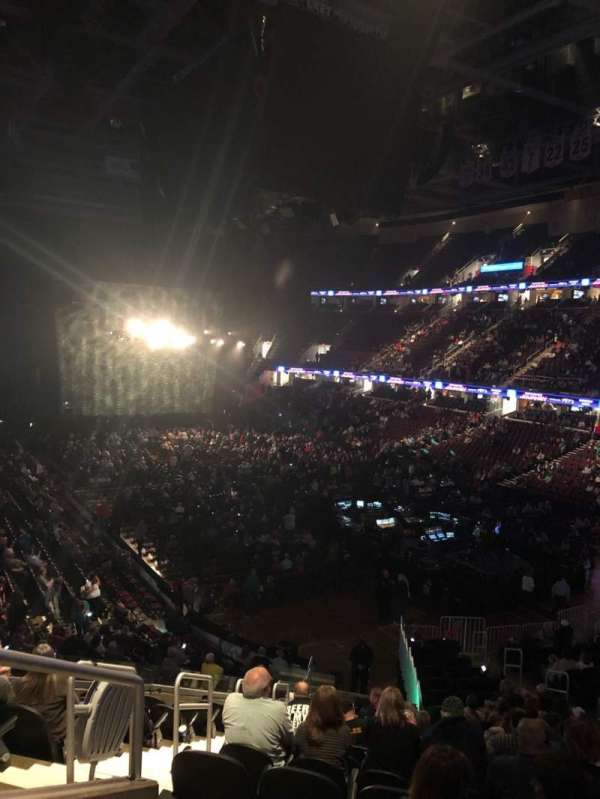 Rocket Arena, bloc: M104, rangée: 5, place: 8