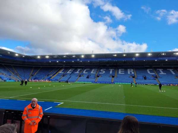 King Power Stadium, bloc: B2, rangée: C, place: 195