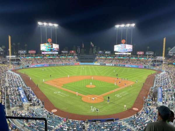 Dodger Stadium, bloc: 1RS, rangée: D, place: 19