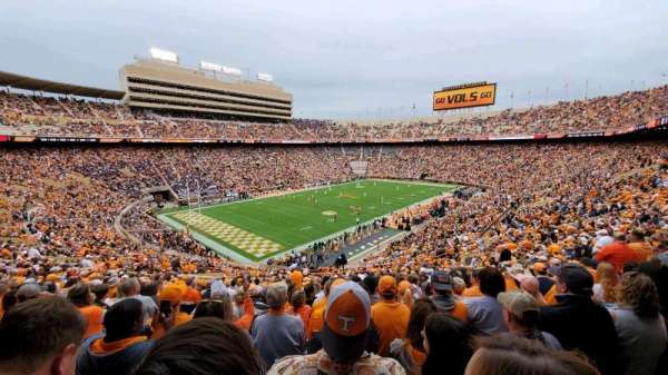 Neyland Stadium, bloc: X3, rangée: 44, place: 25