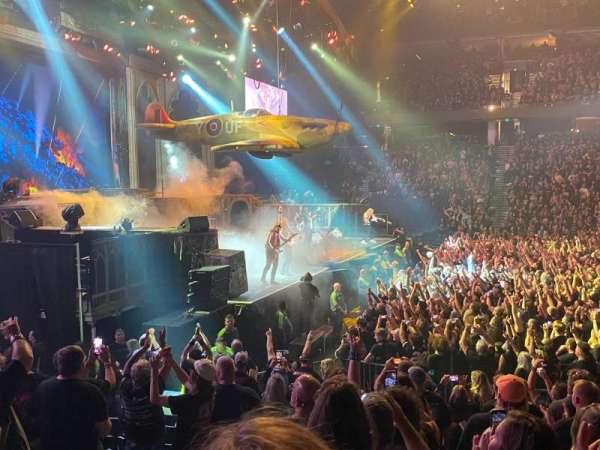 Benchmark International Arena, bloc: 117, rangée: M, place: 14