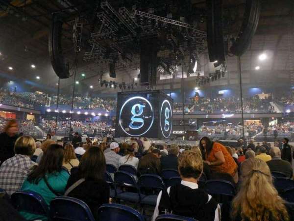 Allstate Arena, bloc: Floor