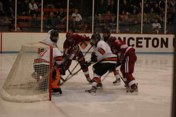 Hobey Baker Memorial Rink, bloc: 127, rangée: A, place: 1