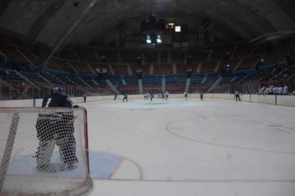Hersheypark Arena, bloc: 113, rangée: 1, place: 12