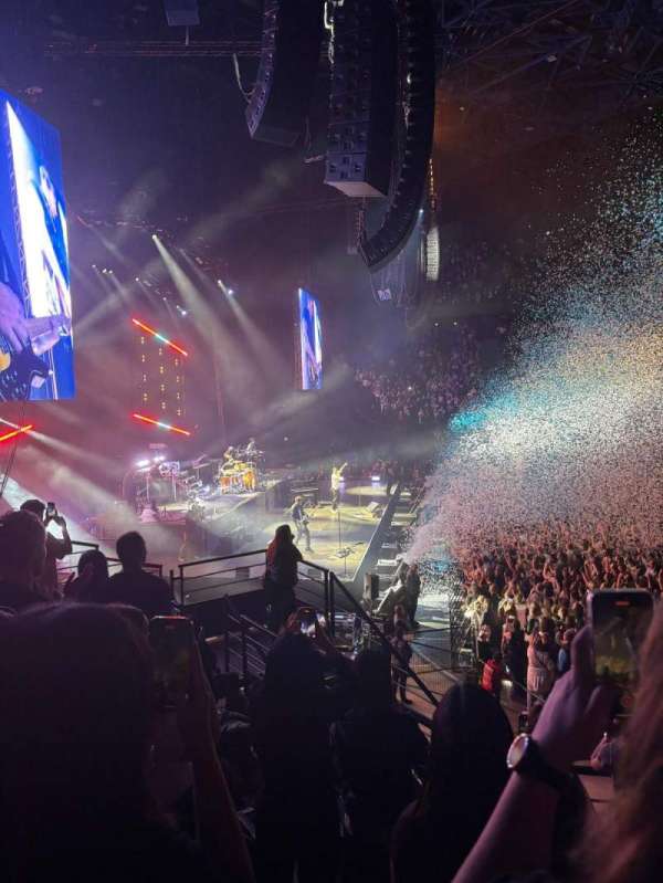 Accor Arena, bloc: Gradin N, rangée: 14, place: 15