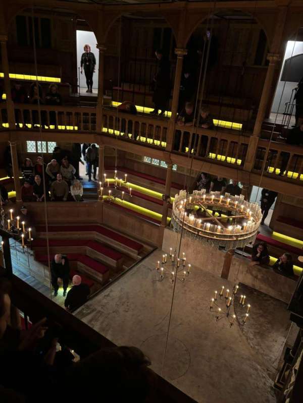Sam Wanamaker Playhouse at Shakespeare's Globe, bloc: Upper Gallery, rangée: CB, place: 4
