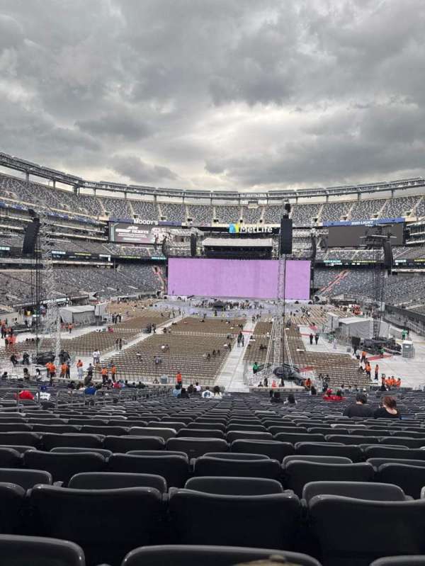 Metlife Stadium, bloc: 124, rangée: 38, place: 23
