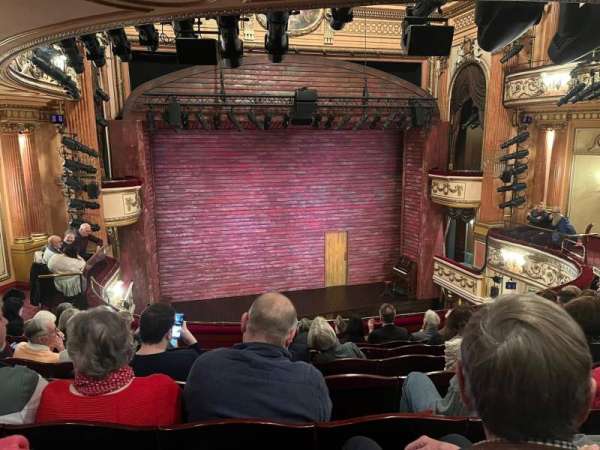 Gielgud Theatre, bloc: Dress Circle, rangée: G, place: 25