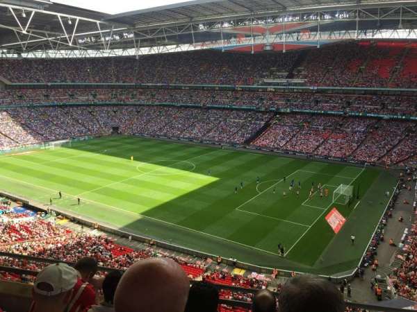 Wembley Stadium, bloc: 547, rangée: 4, place: 238
