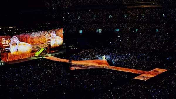 Wembley Stadium, bloc: 523, rangée: 10, place: 293