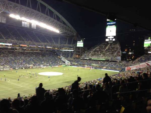Lumen Field, bloc: 215, rangée: Y, place: 7
