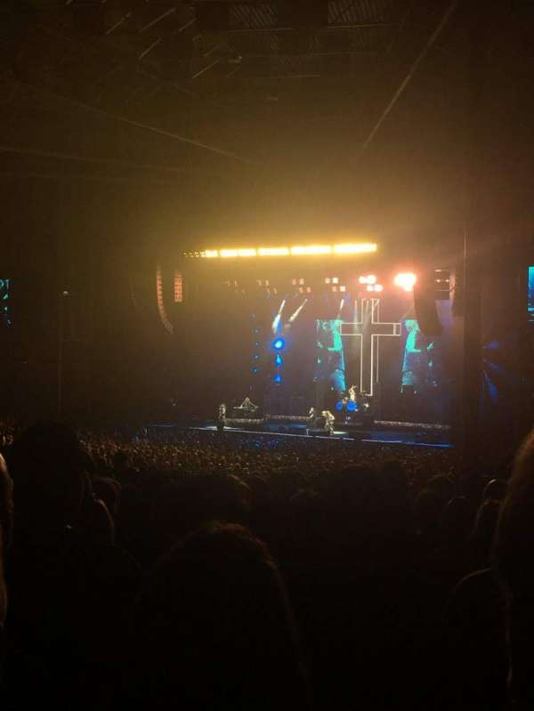 RBC Amphitheatre, bloc: 403, rangée: M, place: 11