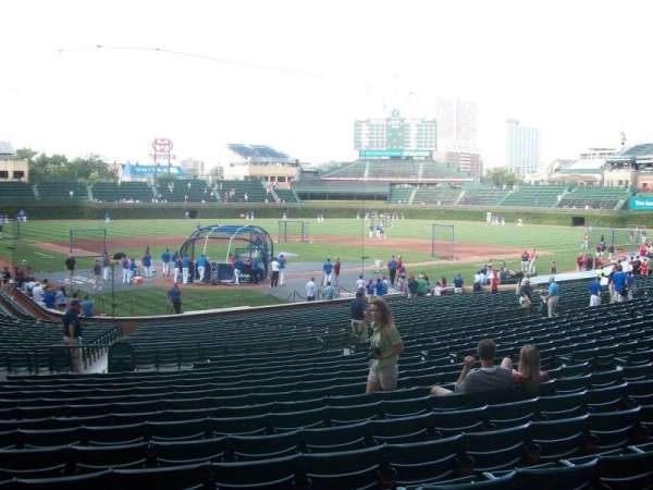 Wrigley Field, bloc: 120, rangée: 5, place: 8